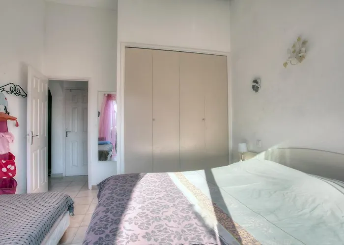 Kazamasavani - Belle Maison Proche Vakantiehuis *